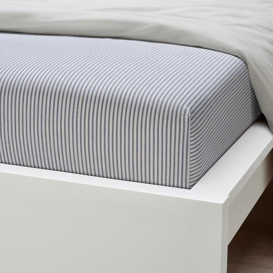 SOLFIBBLA fitted sheet, white blue/stripe, 150x200 cm